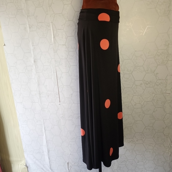 Lularoe long black skirt with orange polkadot pattern - Picture 5 of 13